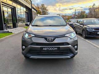 2017 Toyota RAV4 IV (XA40) Рестайлинг, коричневый, 1830000 рублей, вид 2