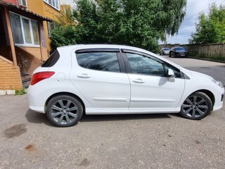 2011 Peugeot 308 I Рестайлинг, белый, 520000 рублей, вид 2