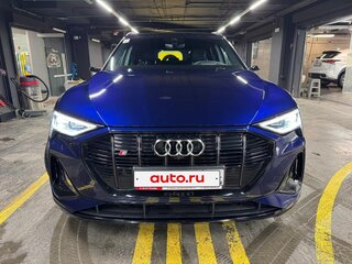 2021 Audi e-tron S Sportback, синий, 7500000 рублей, вид 2