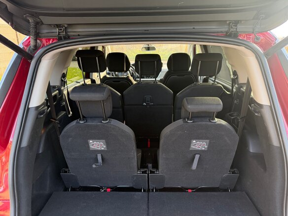 2018 Citroen C4 Picasso Grand II Рестайлинг, красный, 1490000 рублей - вид 16