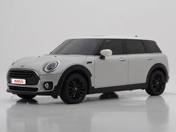 2023 Mini Clubman Cooper II Рестайлинг, серебристый, 2290000 рублей