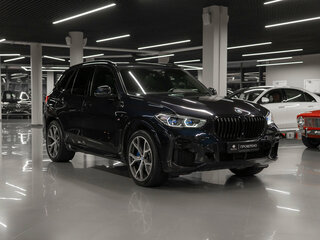 2022 BMW X5 30d IV (G05/G18), чёрный, 9350000 рублей, вид 2