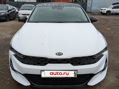 Kia K5 III