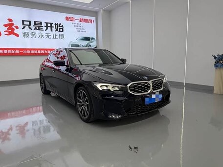 2023 BMW 3 серии 320i VII (G2x) Рестайлинг, чёрный, 2750000 рублей, вид 3