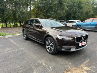2019 Volvo V90 Cross Country I, коричневый, 3200000 рублей, вид 1