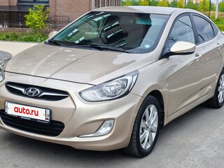 2012 Hyundai Solaris I, бежевый, 730000 рублей, вид 5