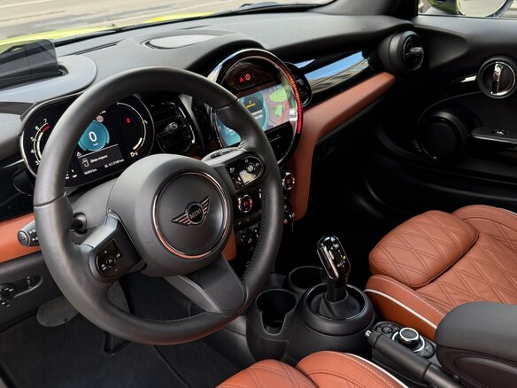 2021 Mini Cabrio Cooper S III Рестайлинг 2, зелёный, 3990000 рублей - вид 21