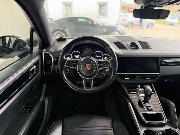2020 Porsche Cayenne Coupé III, чёрный - вид 12