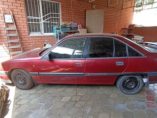 1991 Opel Omega A, пурпурный, 125000 рублей, вид 1