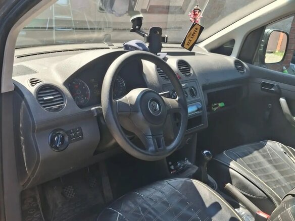 2011 Volkswagen Caddy, серый, 550000 рублей - вид 6