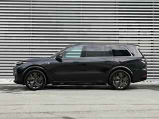 2025 Li Auto (Lixiang) L9 52.3 kWh I Рестайлинг, чёрный, 10990000 рублей, вид 2