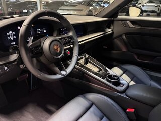 2025 Porsche 911 Turbo S VIII (992), чёрный, 39800000 рублей, вид 5