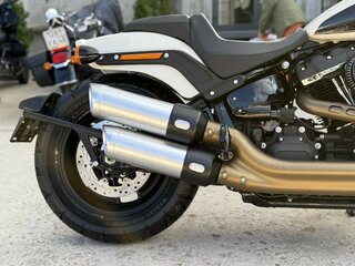 2021 Harley-Davidson Fat Bob, белый, 2500000 рублей, вид 5