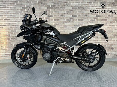 2024 Triumph Tiger 1200, чёрный, 1825000 рублей, вид 3