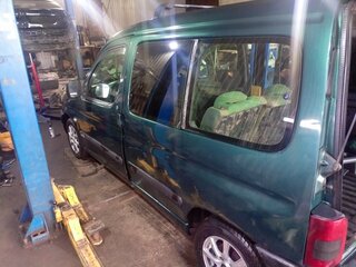 2002 Citroen Berlingo Донинвест Орион-М I, зелёный, 180000 рублей, вид 5