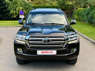 2019 Toyota Land Cruiser 200 Series Рестайлинг 2, чёрный, 8100000 рублей, вид 1