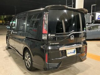 2015 Honda Stepwgn Spada V, чёрный, 1210000 рублей, вид 3