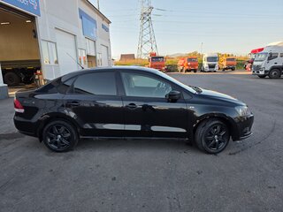 2011 Volkswagen Polo V, чёрный, 550000 рублей, вид 3