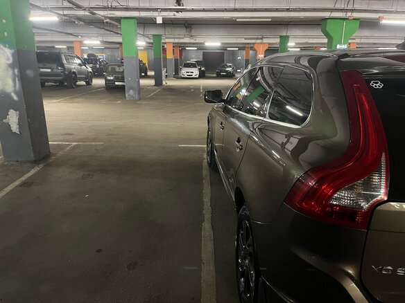 2015 Volvo XC60 I Рестайлинг, коричневый - вид 10