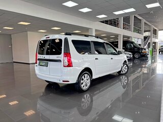 2024 Lada (ВАЗ) Largus I Рестайлинг, белый, 1395000 рублей, вид 2