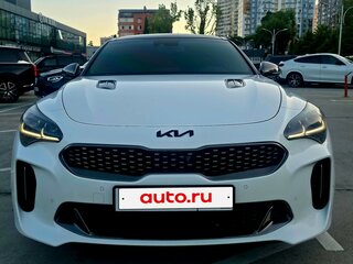 2018 Kia Stinger I, белый, 3000000 рублей, вид 2