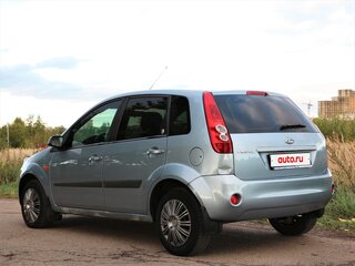 2007 Ford Fiesta Mk5, серый, 350000 рублей, вид 4