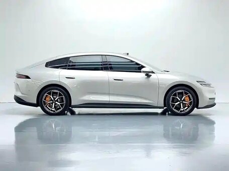 2026 Changan Qiyuan A06 51.48 kWh, серебристый, 2500000 рублей, вид 4