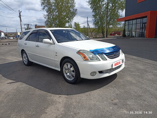 2004 Toyota Mark II Blit IX (X110), белый, 720000 рублей, вид 1