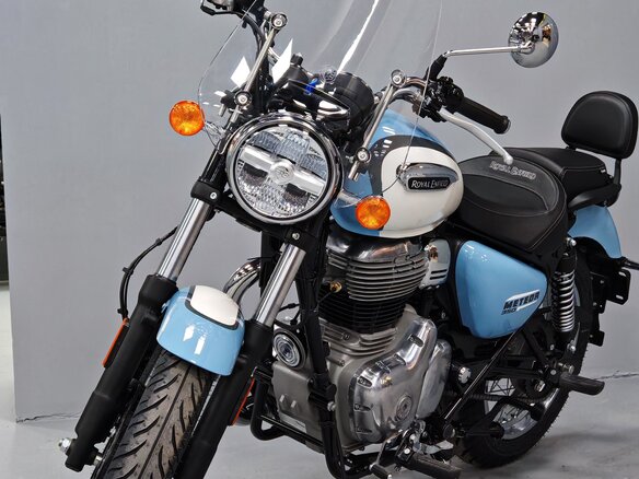 2025 Royal Enfield Meteor, голубой - вид 4