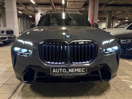 2026 BMW X7 40d I (G07) Рестайлинг, серый, 19400000 рублей, вид 2