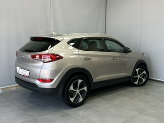 2016 Hyundai Tucson III, бежевый, 2290000 рублей, вид 2