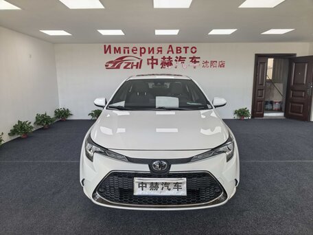 2021 Toyota Corolla XII (E210), белый, 1325000 рублей, вид 2