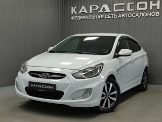 2013 Hyundai Solaris I, белый, 897000 рублей, вид 1