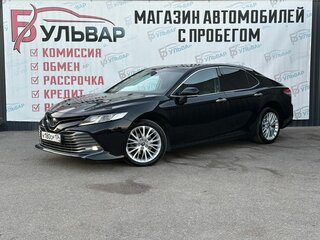 2020 Toyota Camry VIII (XV70), чёрный, 3099000 рублей, вид 3