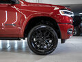 2026 Ram 1500 Crew Cab V Рестайлинг, красный - вид 10