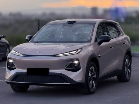 2026 Changan Qiyuan Q05 51.9 kWh II, золотистый, 2450000 рублей, вид 2