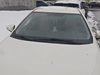 2013 Toyota Corolla XI (E160, E170, E180), белый, 1400000 рублей, вид 2