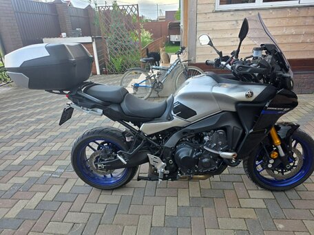 2021 Yamaha Tracer 9, серый, 1400000 рублей, вид 2