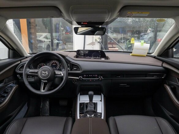 2025 Mazda CX-30 I, серый, 2900000 рублей - вид 7