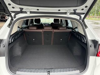 2024 BMW X1 Long 20Li sDrive III (U11/U12), белый, 2999999 рублей, вид 5