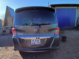 2015 Honda Freed I Рестайлинг 2, серый, 1199999 рублей, вид 3