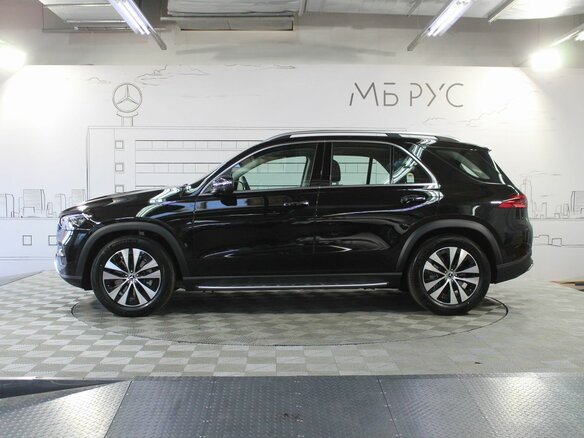 2026 Mercedes-Benz GLE 350 II (V167) Рестайлинг, чёрный - вид 9
