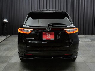 2019 Toyota Harrier III (XU60) Рестайлинг, чёрный, 2699000 рублей, вид 5