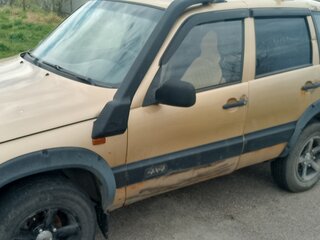 2005 Chevrolet Niva I, бежевый, 212000 рублей, вид 5