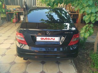 2011 Mercedes-Benz C-Класс 180 BlueEFFICIENCY III (W204), чёрный, 1360000 рублей, вид 2