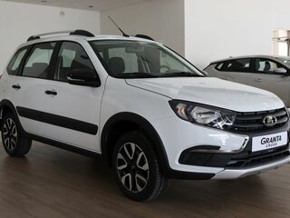 2026 Lada (ВАЗ) Granta Cross I Рестайлинг, белый, 1196000 рублей, вид 2