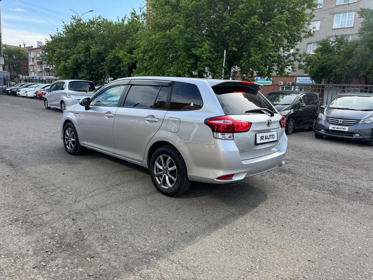 Открыть фотографии: Toyota Corolla XI (E160, E170) Рестайлинг 2