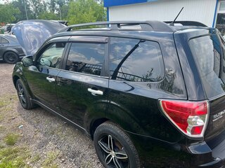 2011 Subaru Forester III Рестайлинг, чёрный, 1380000 рублей, вид 3