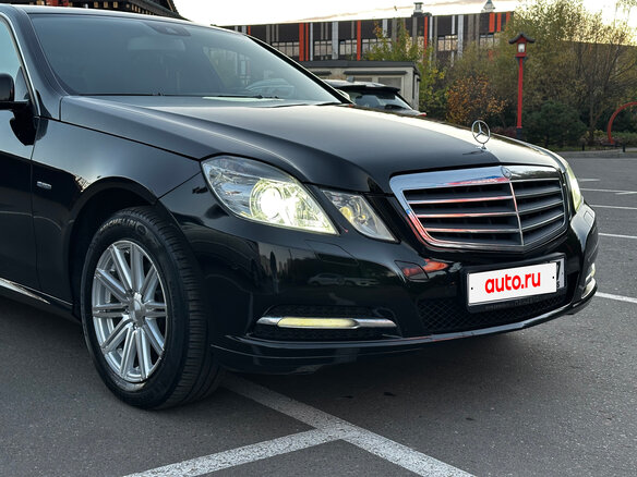 2011 Mercedes-Benz E-Класс 200 7G-Tronic IV (W212, S212, C207), чёрный, 1850000 рублей - вид 5