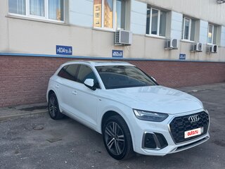 2021 Audi Q5 45 TFSI II (FY) Рестайлинг, белый, 4890000 рублей, вид 4